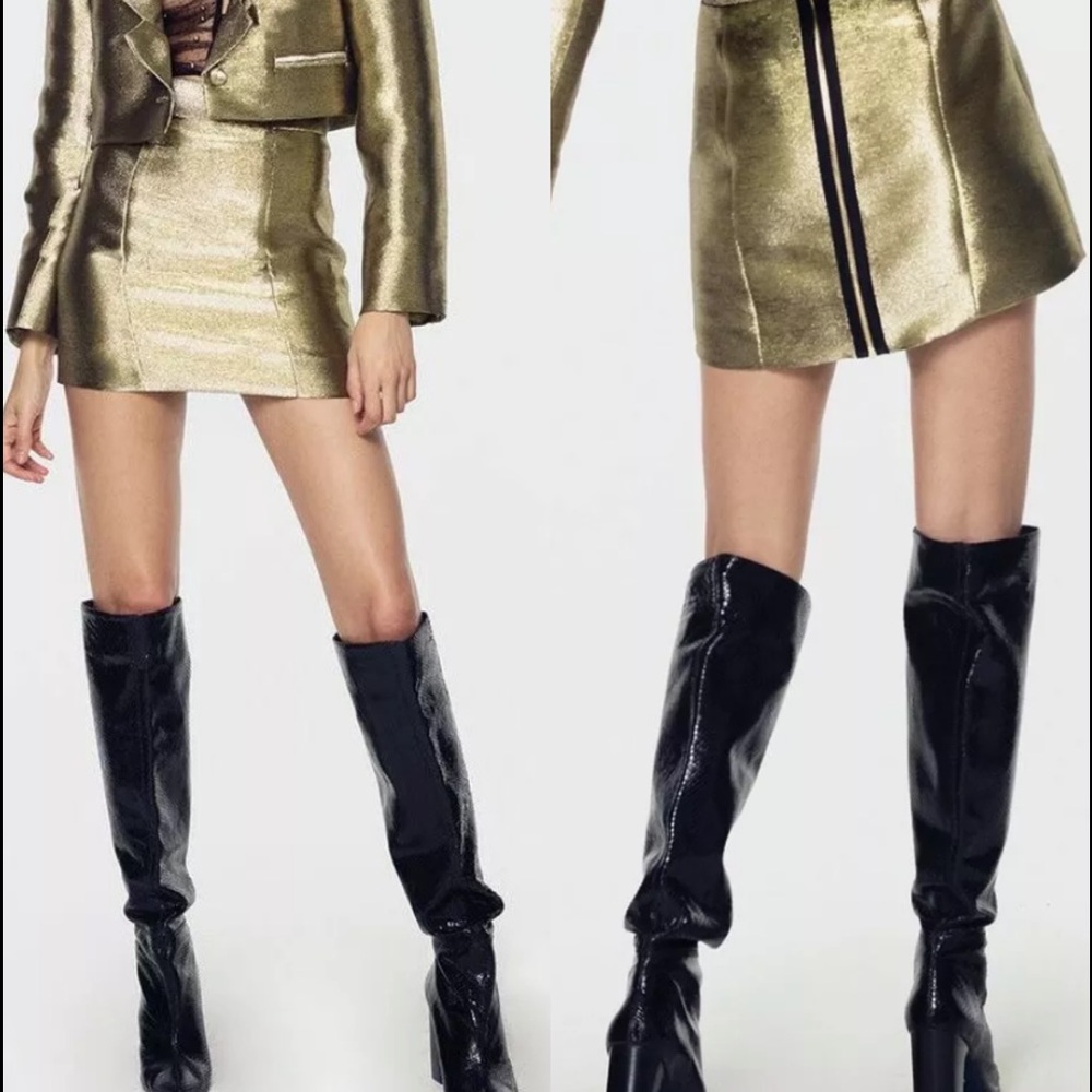 ✅SOLD✅ For Love & Lemons Gold Brocade Mini Skirt M
